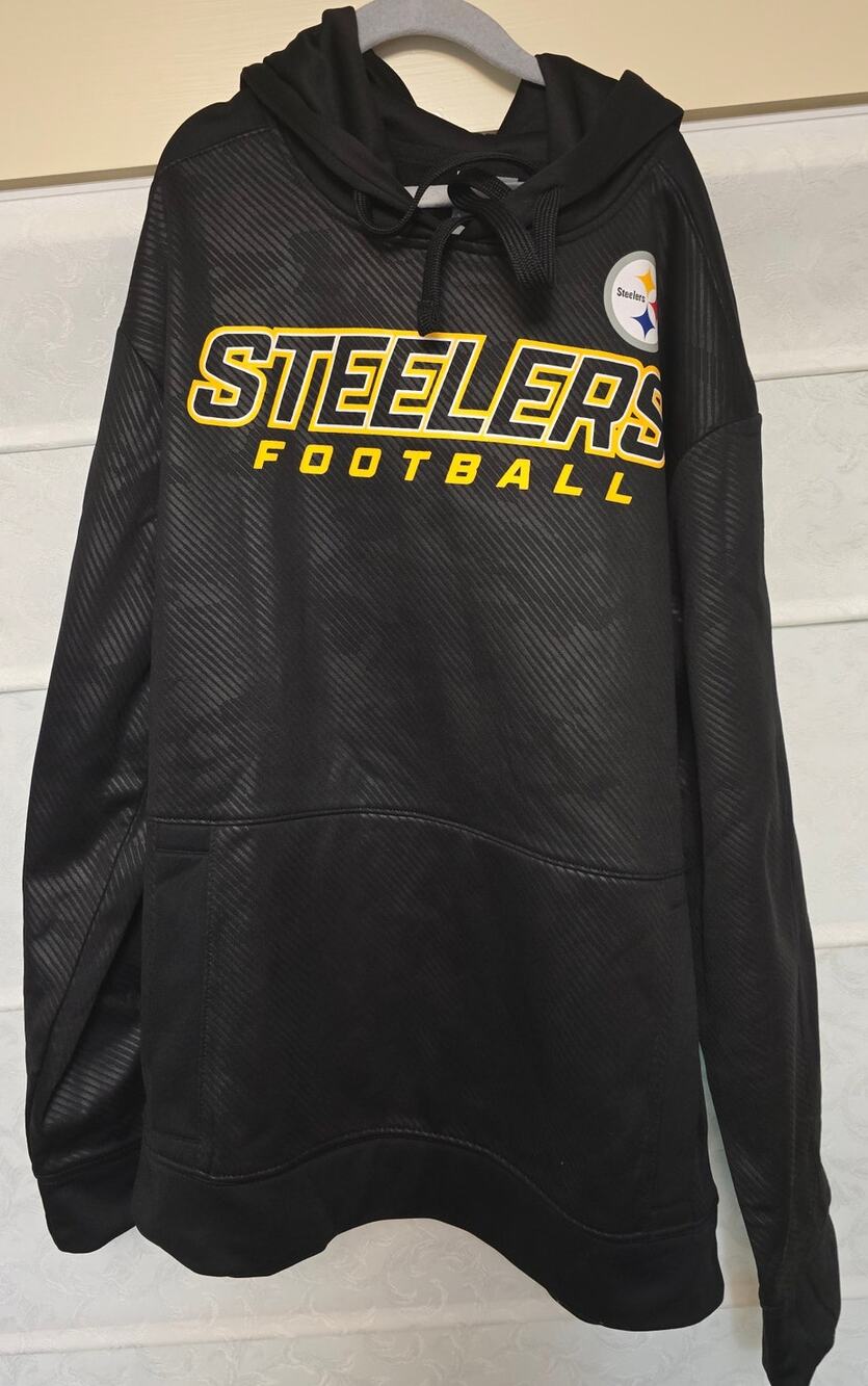 Pittsburgh Steelers NFL CSA Men's Small Black Performance Hoodie NWT NEW